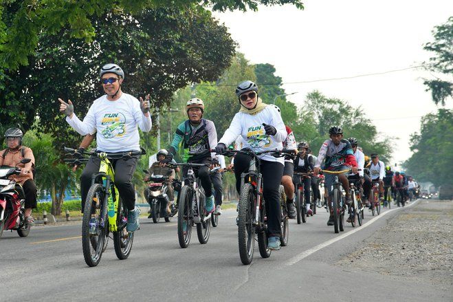 Sinergi di Pedal Sepeda, Gaya KAI dan Pemkab Madiun Rayakan Harlah IPARI