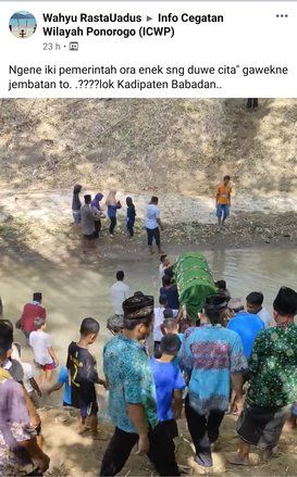 Keranda Mayat Seberang Sungai Viral, Begini Ceritanya