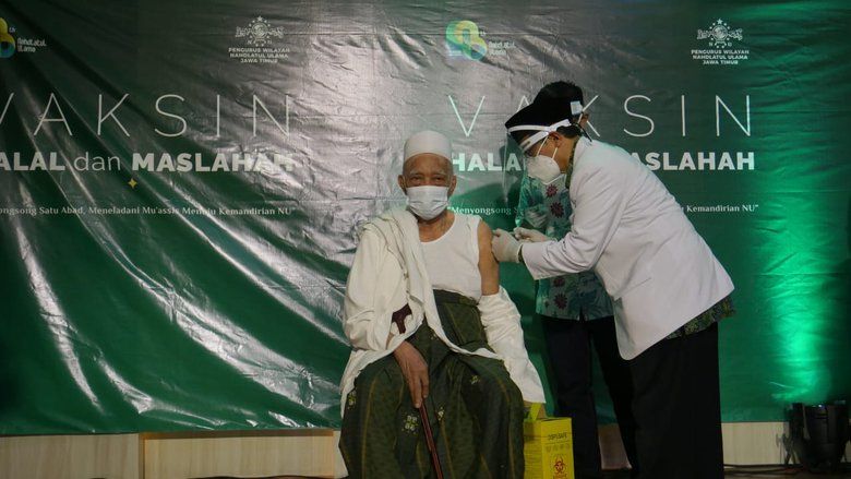 98 Kiai dan Tokoh NU Jawa Timur Mendapat Jatah Vaksinasi