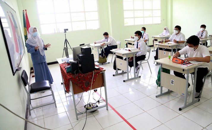 Semua Sekolah di Surabaya Diminta Gelar PTM dengan Prokes Ketat