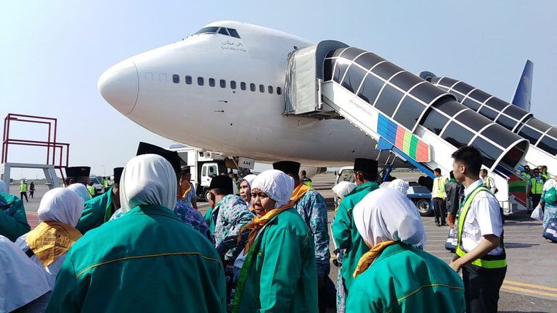 Ahli Waris Jemaah Haji Terima Asuransi Rp 15 Juta