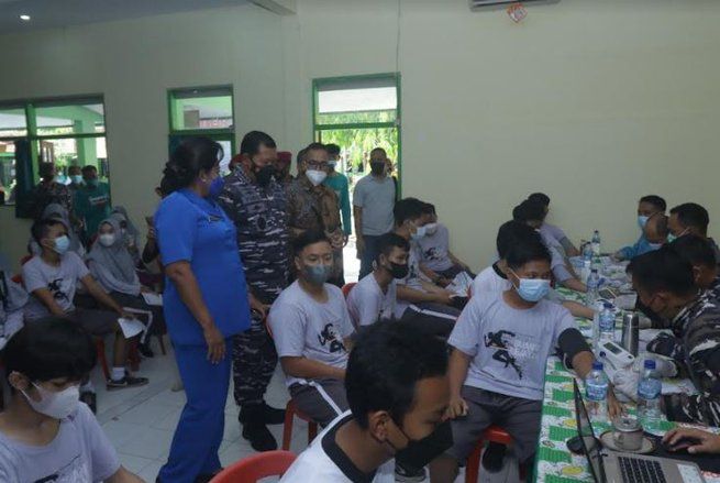 KSAL Tinjau Vaksinasi di SMAN 1 Mejayan Madiun, Tempat Sekolah KSAL