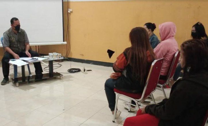 Beroperasi saat Ramadan, Pemandu Lagu Ditertibkan Satpol PP Probolinggo