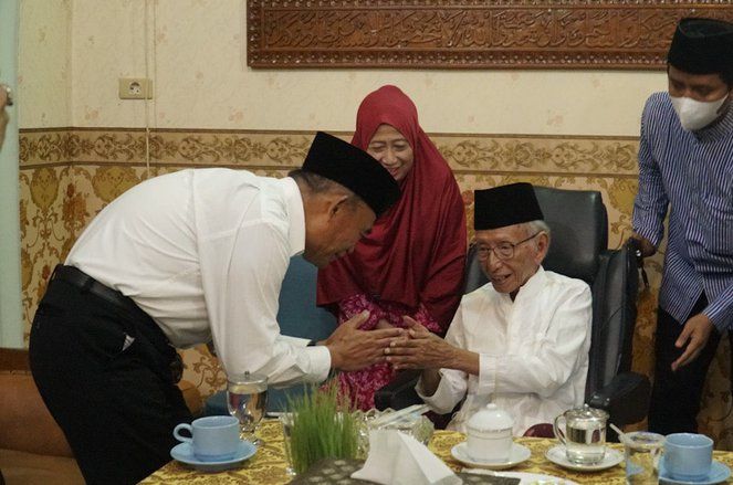 Kunjungi Ponpes, Menko PMK Muhadjir Kagumi Sistem Pendidikan Ponpes Shiddiqiyyah Ploso Jombang