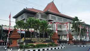 Resmi KPU: Perolehan Suara Caleg DPRD Jatim di Pemilu 2024