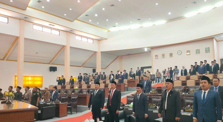 HUT Ke-78 Kemerdekaan RI, DPRD Sampang Gelar Paripurna Dengarkan Pidato Kenegaraan Presiden