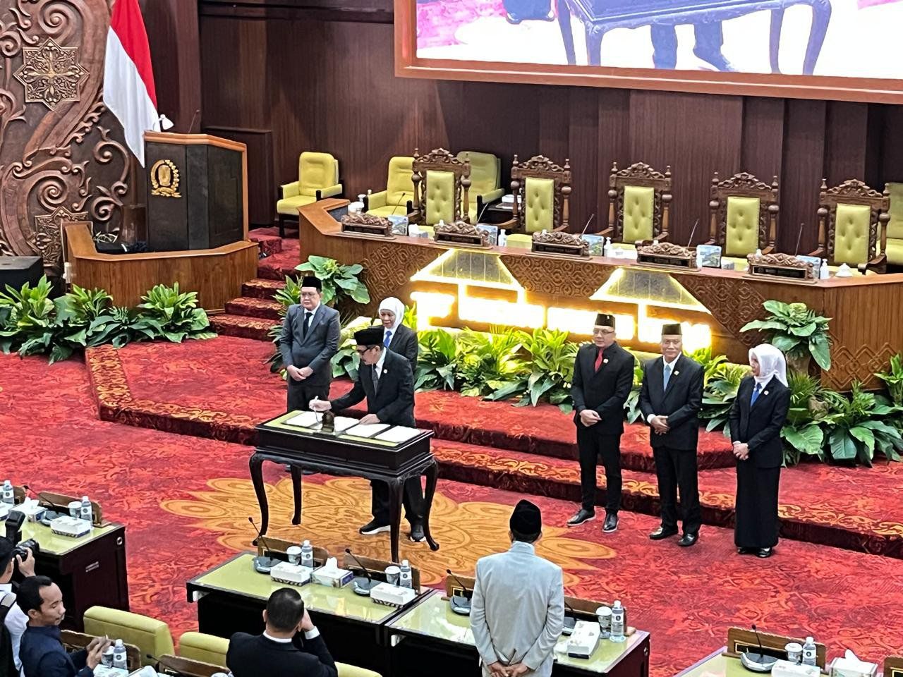 DPRD Jatim Prioritaskan Infrastruktur dalam APBD Perubahan 2026, Program Sosial Tetap Berjalan