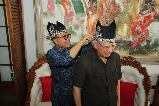 Emil Salim Susuri Jejak Sang Ayah Hingga Banyuwangi