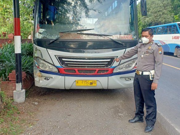 Petani Tewas Disambar Bus di Jalur Pantura Probolinggo