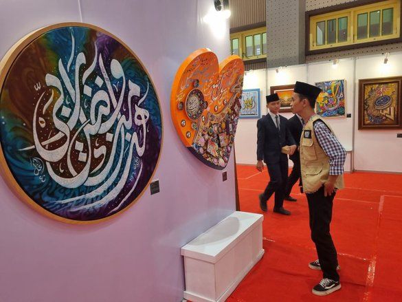 279 Kaligrafer Empat Negara ASEAN Unjuk Karya di Gontor