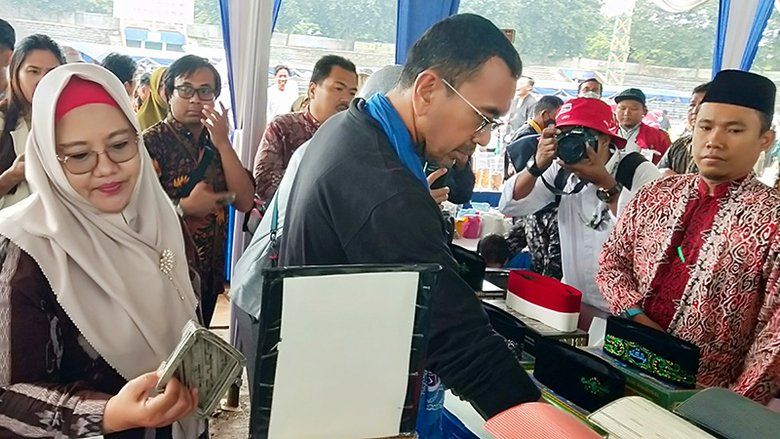 Petrokimia Gresik Tingkatkan Perekonomian Melalui Pameran Produk UMKM