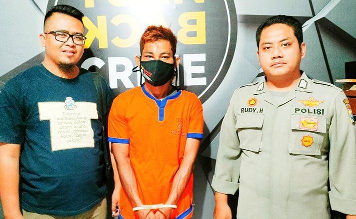 Maling Motor di Gresik, Warga Lamongan "Nyungsep" ke Sawah dan Dihajar Massa