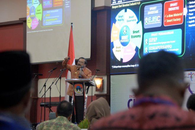 Pakde Karwo Ajak Kepala Daerah Lakukan Substiusi Bahan Baku