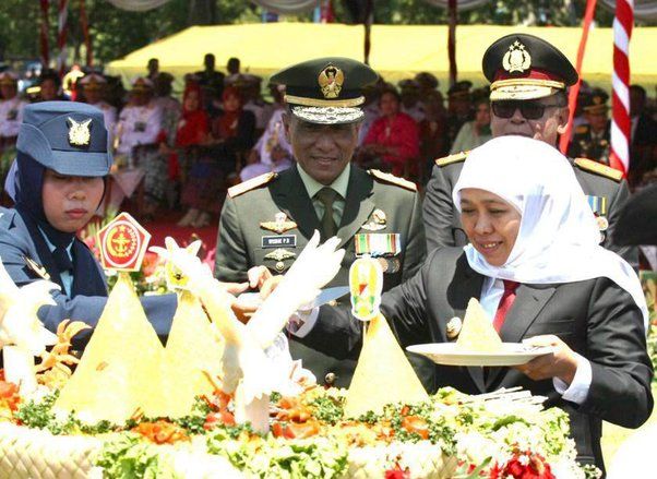 Khofifah Ingatkan TNI Harus Bersiap Hadapi Perang Siber