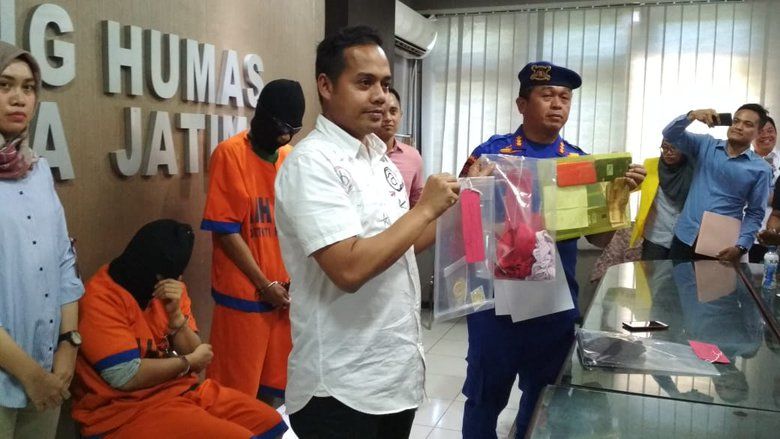 Polda Jatim Bongkar Kasus Prostitusi dan Striptis di Blitar