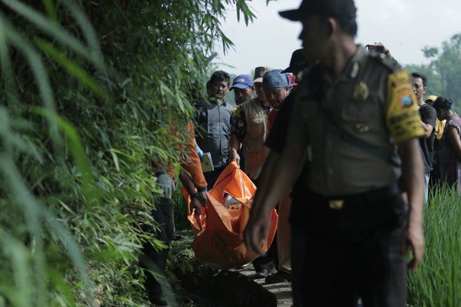 Petani Madiun Tewas Terjebur Sumur