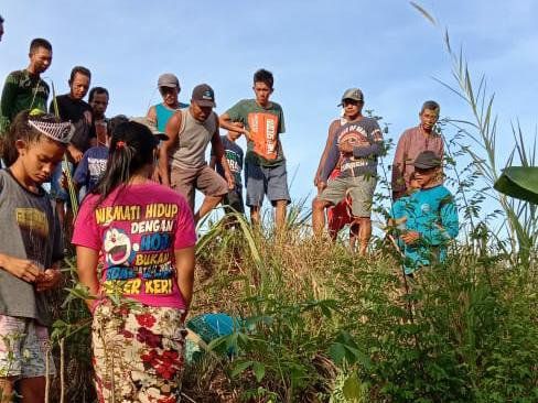 Heboh Nenek Diduga Bersujud di Sawah sebelum Meninggal