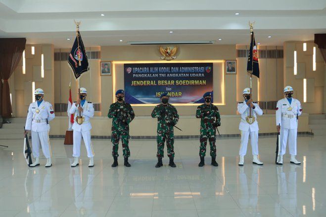 Lanud Soedirman dan Iskandar Beralih Komando