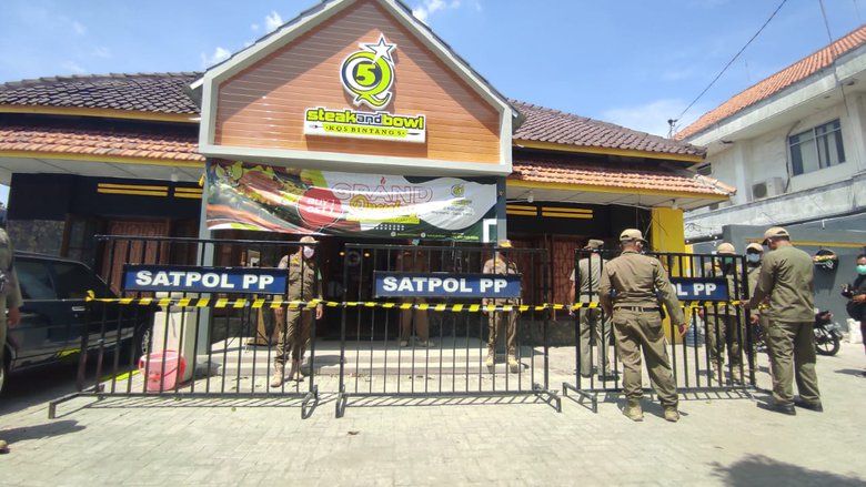 Belum Kantongi Izin dan SLO, Restoran di Mojokerto Disegel