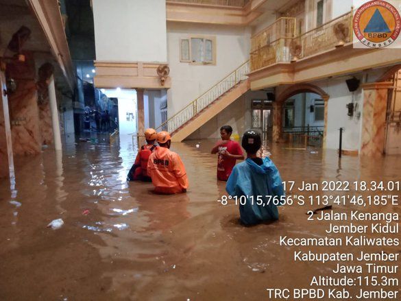 Lagi, Rumah Pribadi Bupati Jember Terendam Banjir
