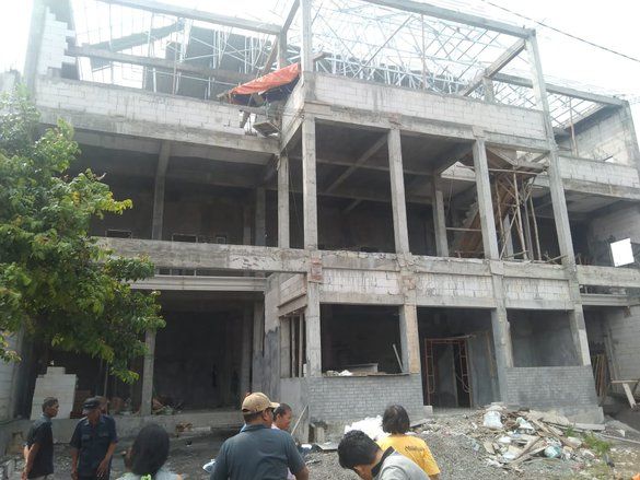 Tak Gunakan Alat Pengaman, Pekerja Bangunan di Mojokerto Tewas Terjatuh