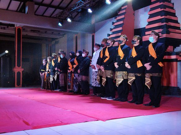 10 Pejabat di Jatim Dikukuhkan sebagai Warga Kehormatan Suku Tengger