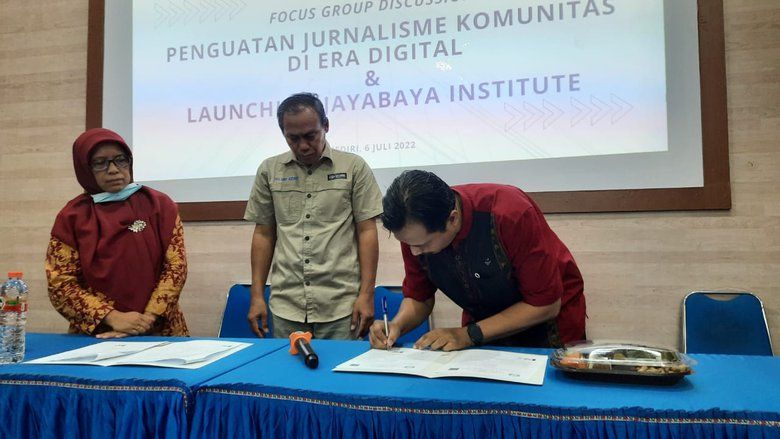 Asah <em>Skill</em> Jurnalis Warga, AJI Kediri Resmikan Jayabaya Institute