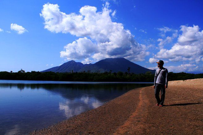 <strong>Sempat Ditutup Akibat Karhutla, Wisata Taman Nasional Baluran Situbondo Kembali Dibuka</strong>