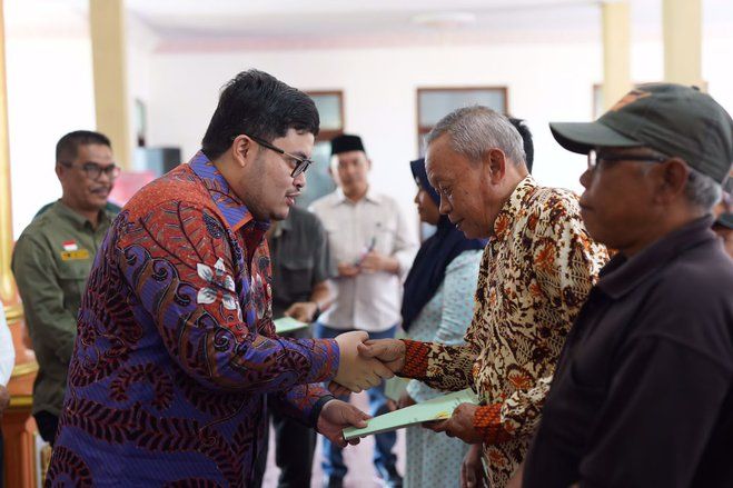 Bupati Dhito Targetkan PTSL Tuntas Dua Tahun&nbsp;

&nbsp;