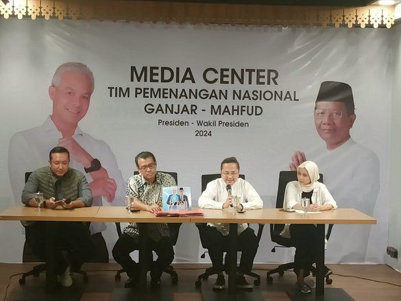 Ganjar-Mahfud Lakukan 8 Gerak Cepat Wujudkan Indonesia Unggul  