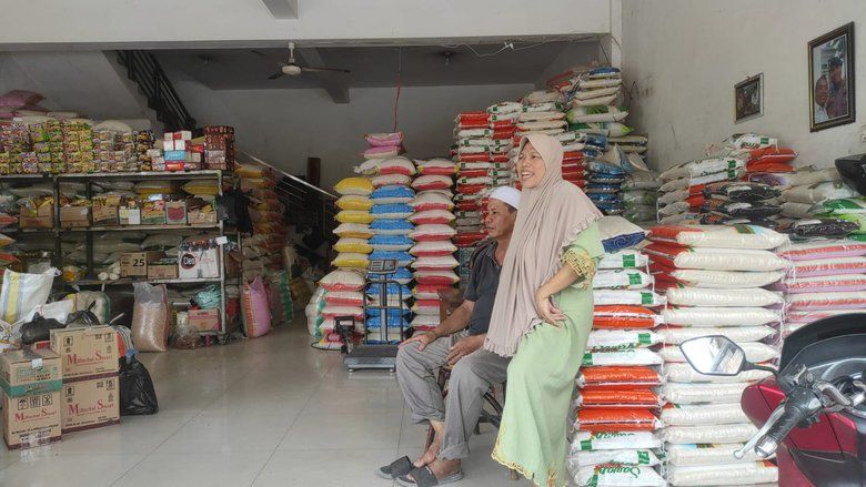 Pemilik Toko Lengah, Handphone Dicuri saat Ditinggal ke Kamar Mandi