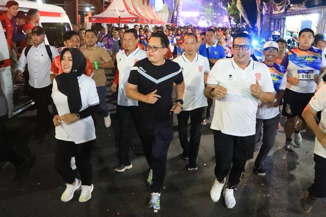 Keseruan SOMA Nite Run, Lari Malam Menikmati Nuansa Majapahit