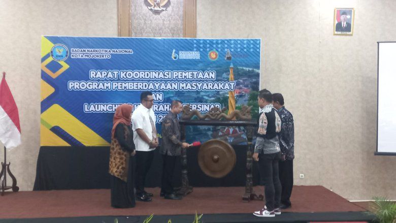 Berantas Narkoba, BNN Kota Mojokerto Meresmikan Dua Kelurahan Bersinar