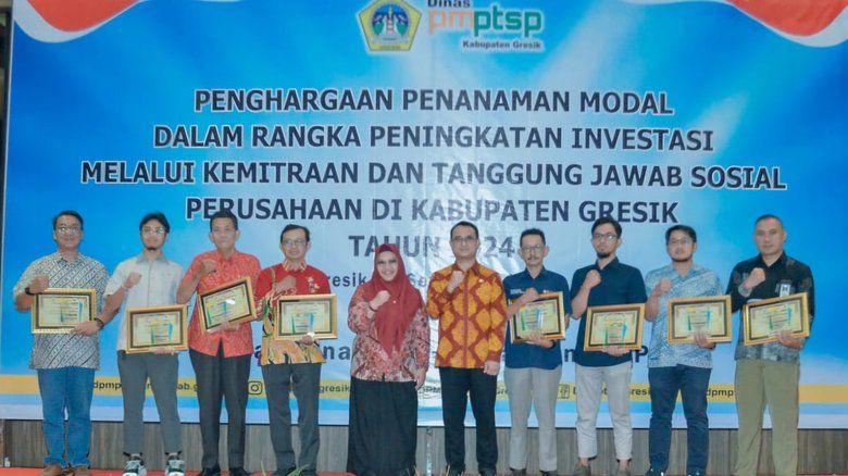 Tingkatkan Investasi, Pemkab Gresik Berikan Penghargaan Bidang Penanaman Modal