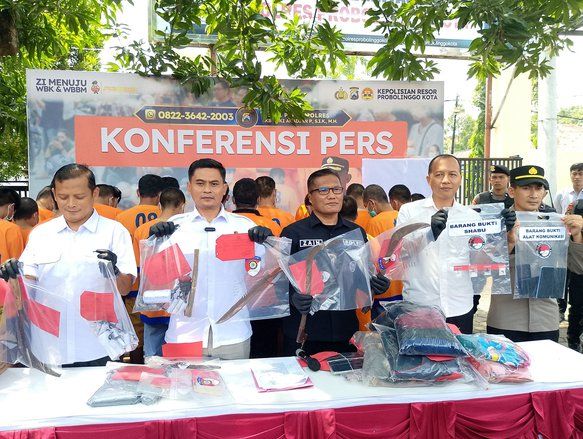 Operasi Pekat Semeru 2025, Polres Probolinggo Kota Amankan 33 Tersangka&nbsp;