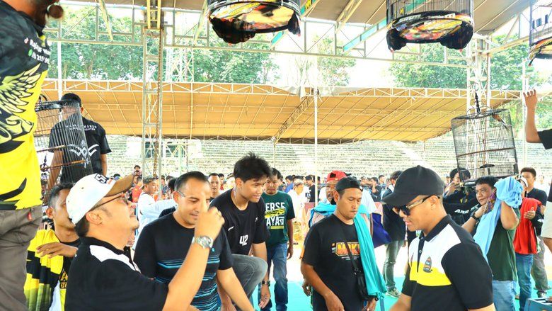 Lomba Burung Berkicau SMM Kapolri Cup 2025 di Gresik, Ajang Pelestarian dan Silaturahmi