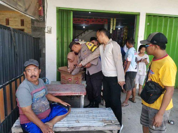 Mayat Bayi yang Diduga Baru Dilahirkan Secara Paksa Ditemukan di Jember