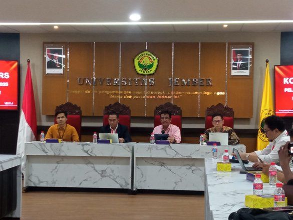 Bantu Sindikat Pengakses Ilegal Soal UTBK, Teknisi Pegawai Honorer Unej Dipecat 