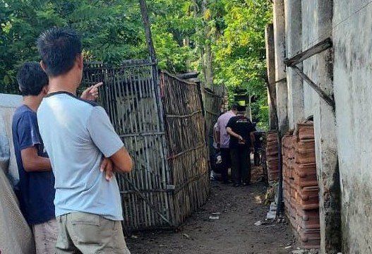 Mayat Penuh Luka Ditemukan di Jombang, Korban Pembunuhan?