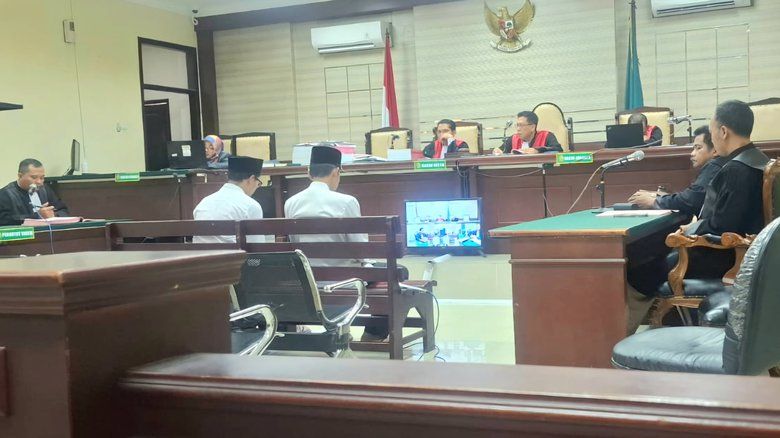 Peran Tiga Terdakwa Korupsi Dana CSR Beras oleh Pemdes Roomo Gresik&nbsp;