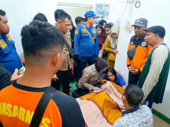 Seorang Bocah yang Hanyut di Sungai Bagong Banyuwangi Ditemukan Tewas