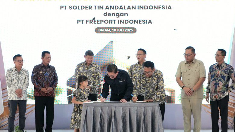 Freeport Indonesia dan Stania Tandatangani Kerjasama Jual Beli Perak dan Timbal