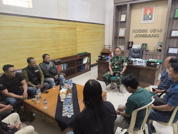 Kodim 0814/Jombang dan Media Tingkatkan Sinergitas lewat Ngobrol Bareng