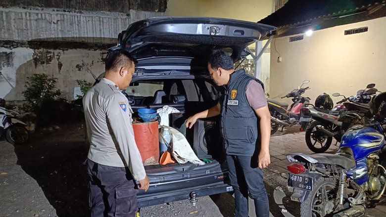 Timbun dan Jual BBM Subsidi saat Krisis, Delapan Warga Jember Ditangkap 
