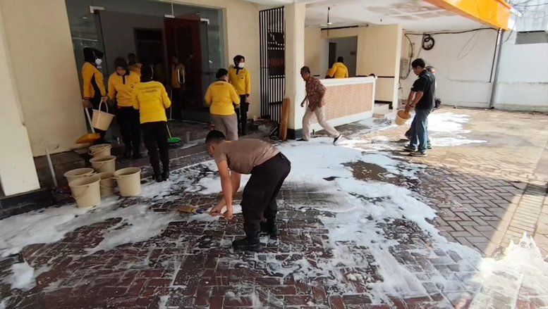 Polsek Tegalsari Pindah Sementara ke Bekas Kantor Bawaslu Jatim