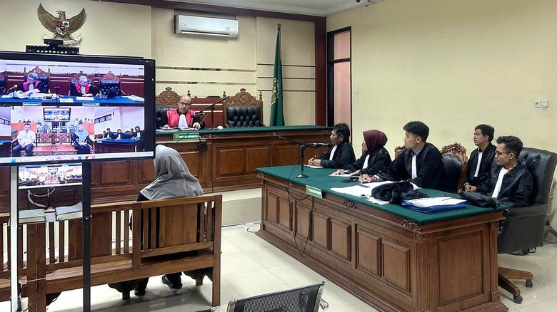 Korupsi Hibah UMKM, Mantan Pejabat Diskoperindag Gresik&nbsp;Divonis Setahun Penjara