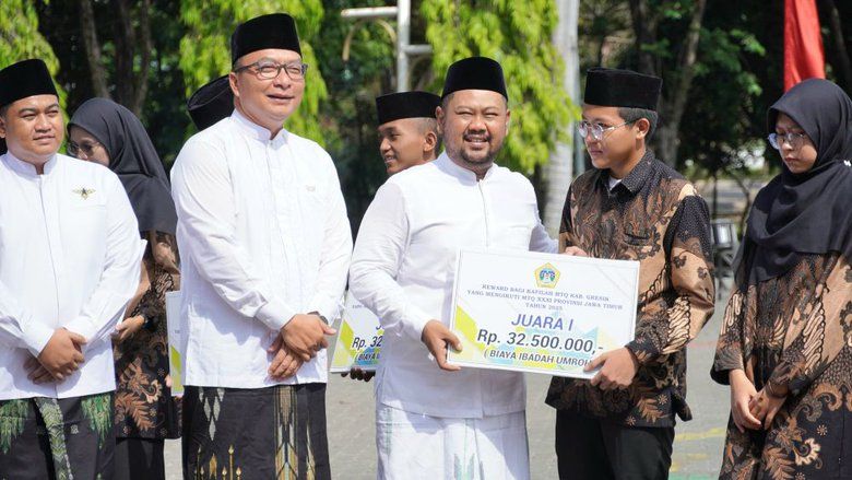 Raih Juara MTQ Jatim, Kafilah Gresik Terima Bonus Rp813 Juta di Hari Santri