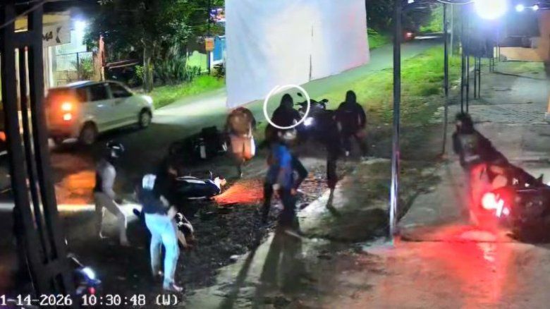 Hajar Pemuda Berjaket “Shorenk” di Gresik, Satu Pelaku Ditahan dan Tiga Lainnya Buron