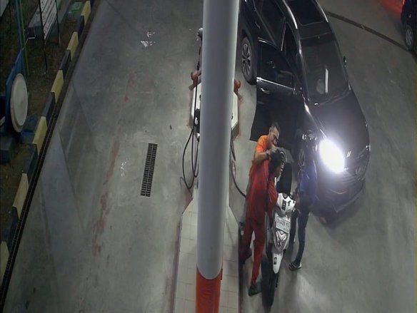 Seorang Pegawai Kecamatan Parengan Tuban Diduga Menganiaya 4 Karyawan SPBU