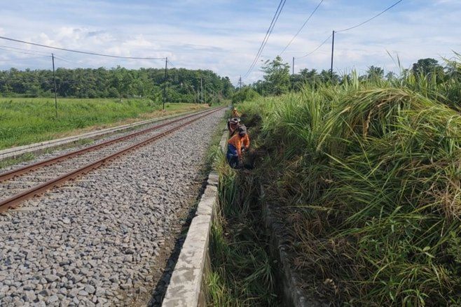 Cuaca Ekstrem Jelang Mudik Lebaran, PT KAI Intensifkan Pengawasan Jalur